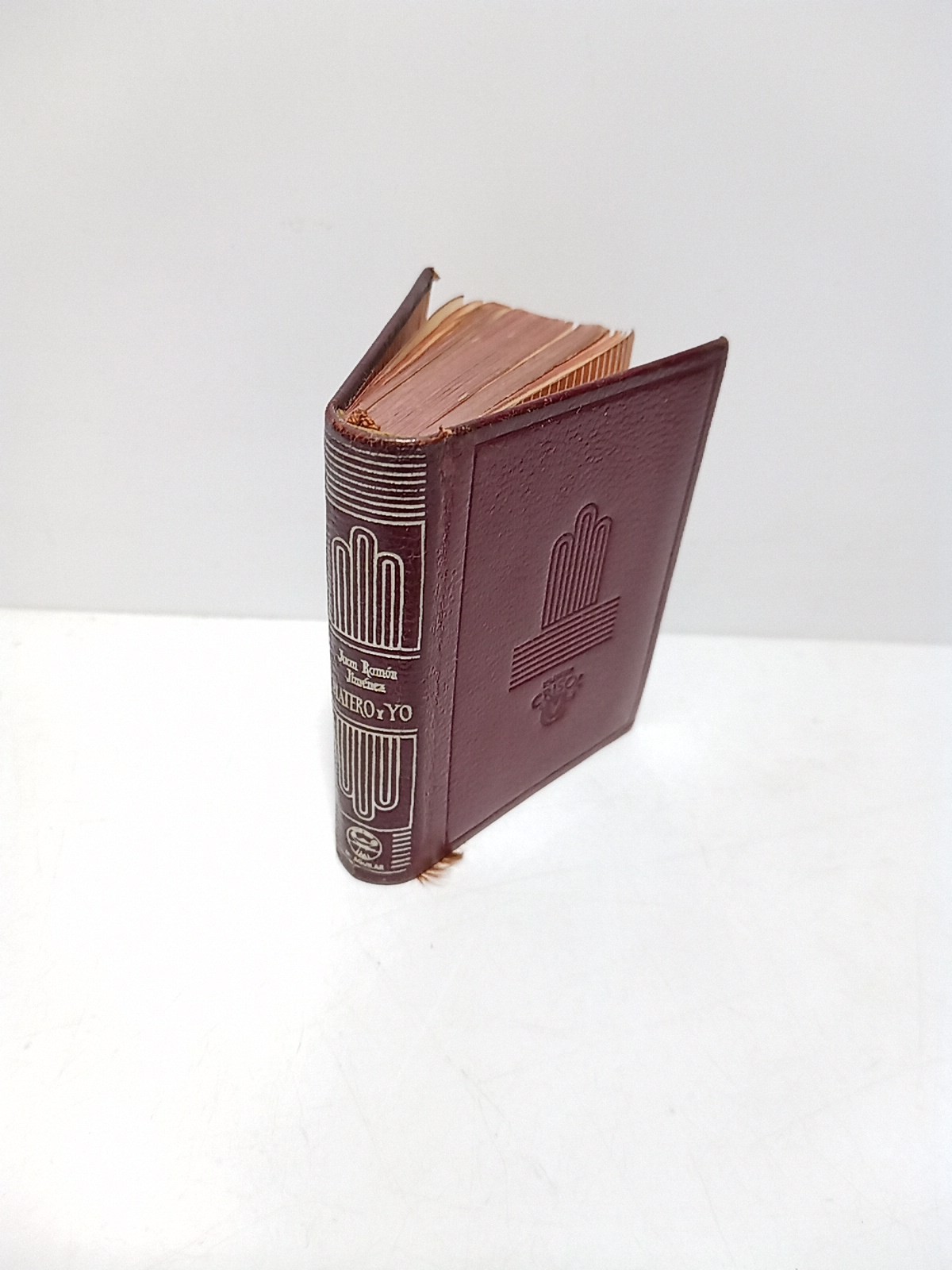 Platero y yo (Helegía andaluza) 1907-1916 / Con 50 ilustraciones …