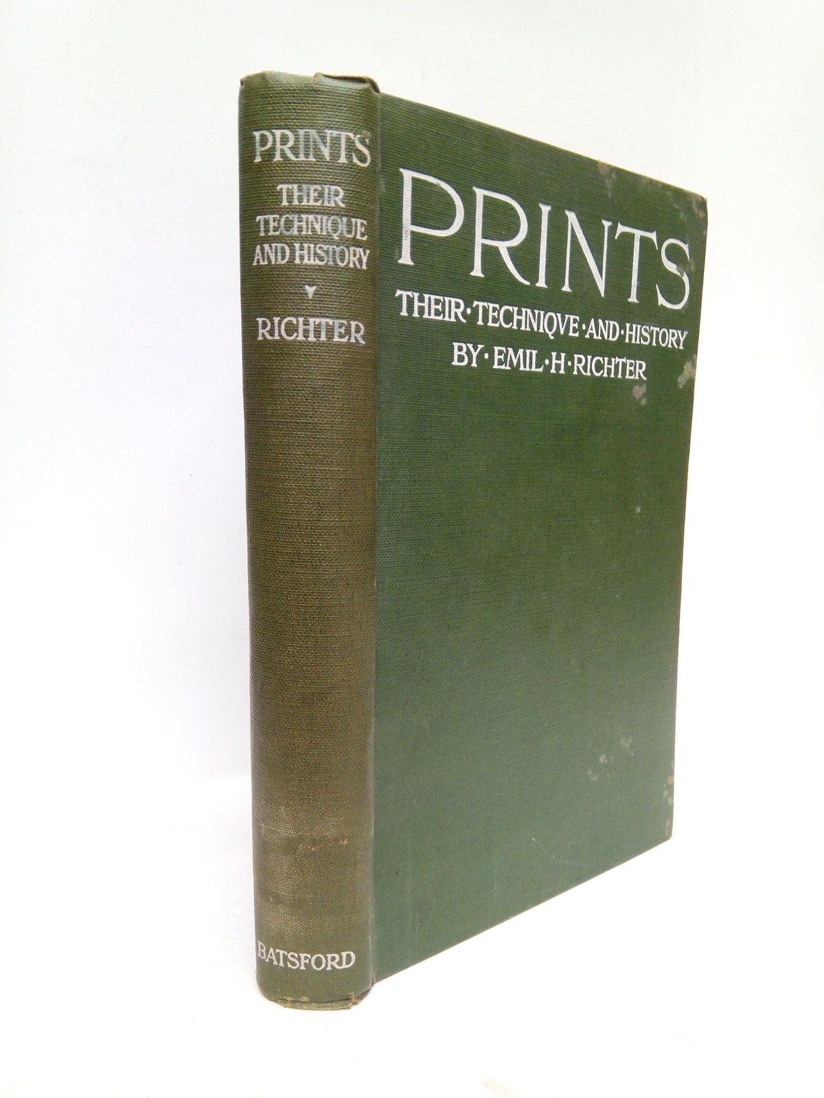 Prints. A brief review of their technique and history