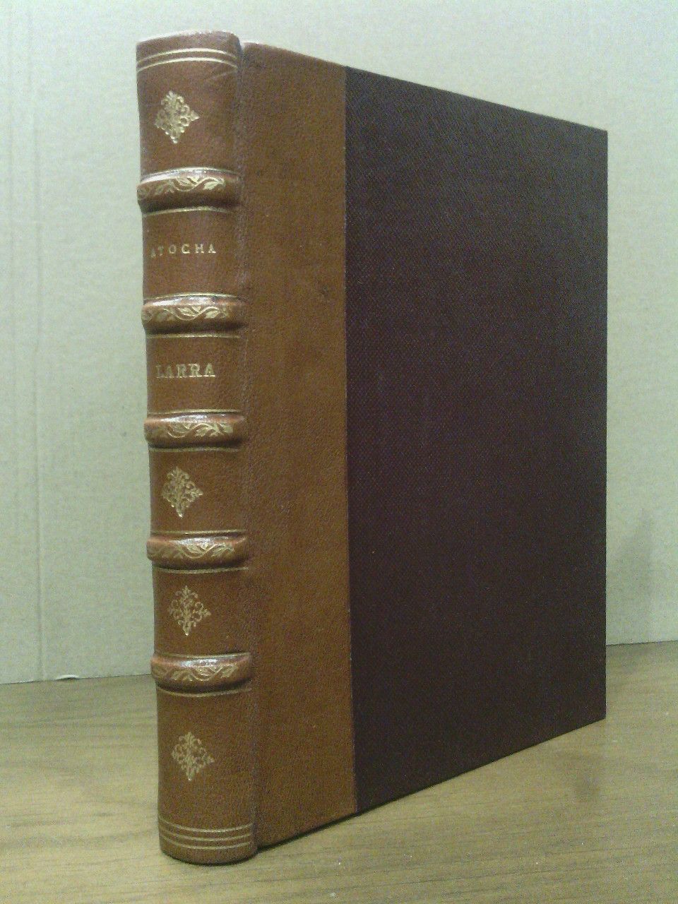 Un autor en un libro: LARRA / Estudio y antología …