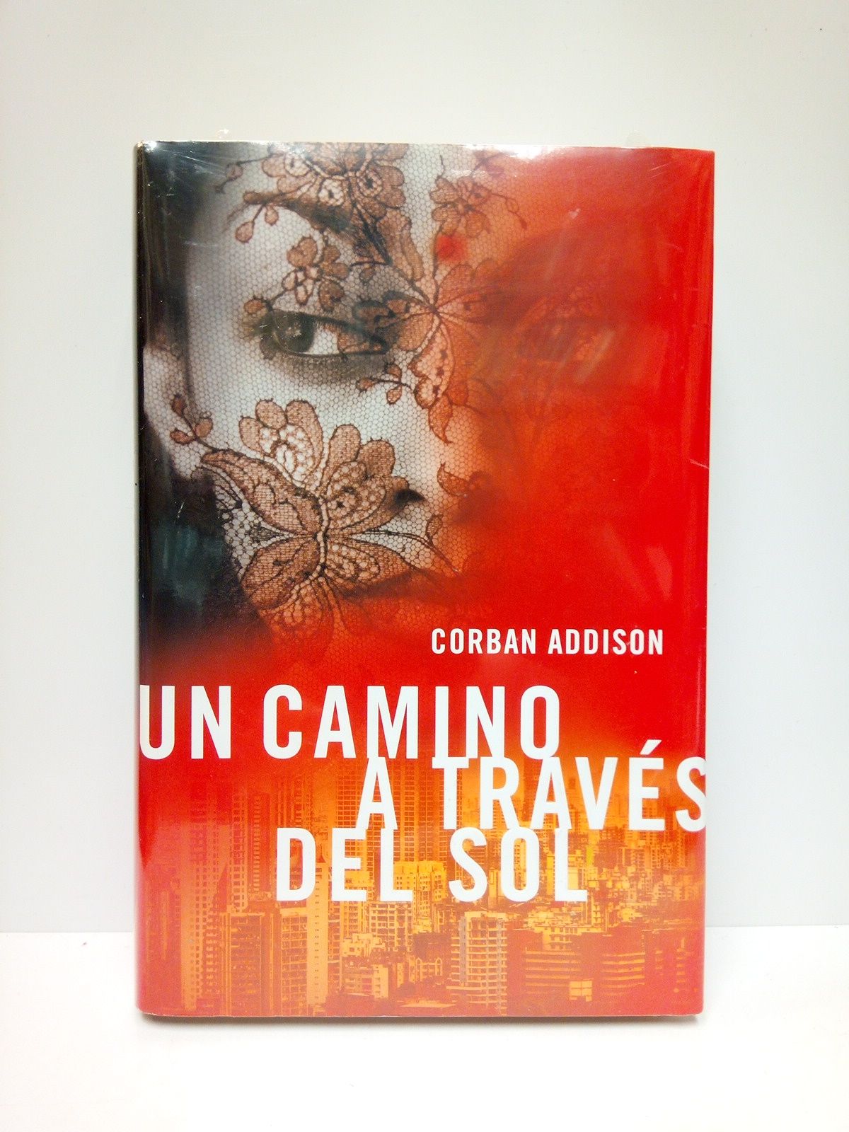 Un camino a través del sol / Traducción de Marta …