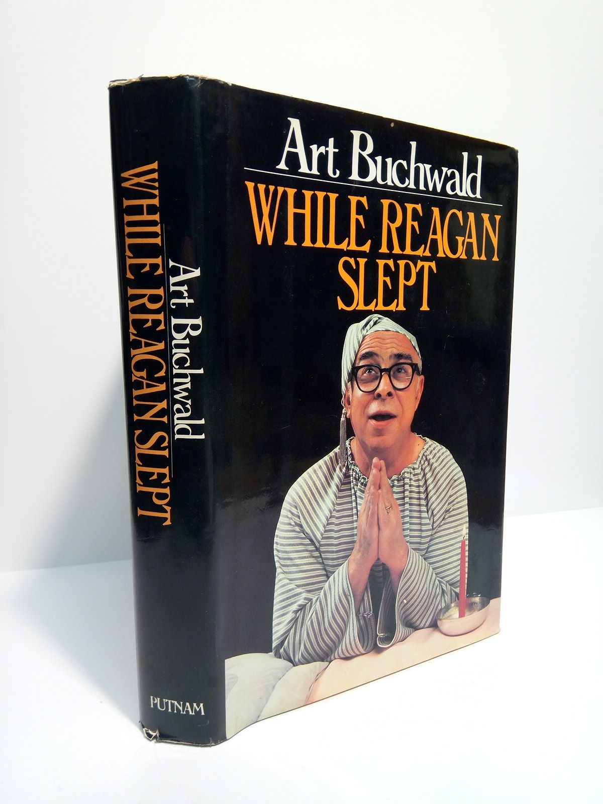 While Reagan Slept / Illustrated by Steve Mendelson