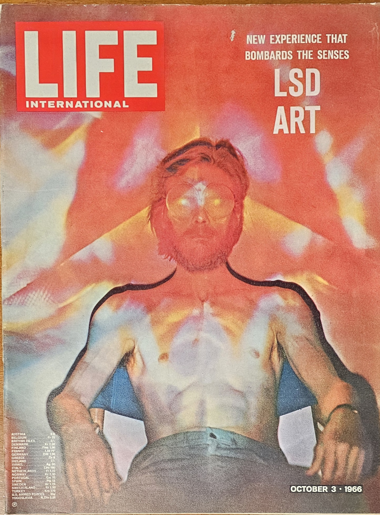 LIFE INTERNATIONAL - magazine