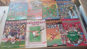 Calciatori ristampe anastatiche dell'Unità anni 1978- 79 /1980-81/1981-82/ 1982-83 /1983-84 …