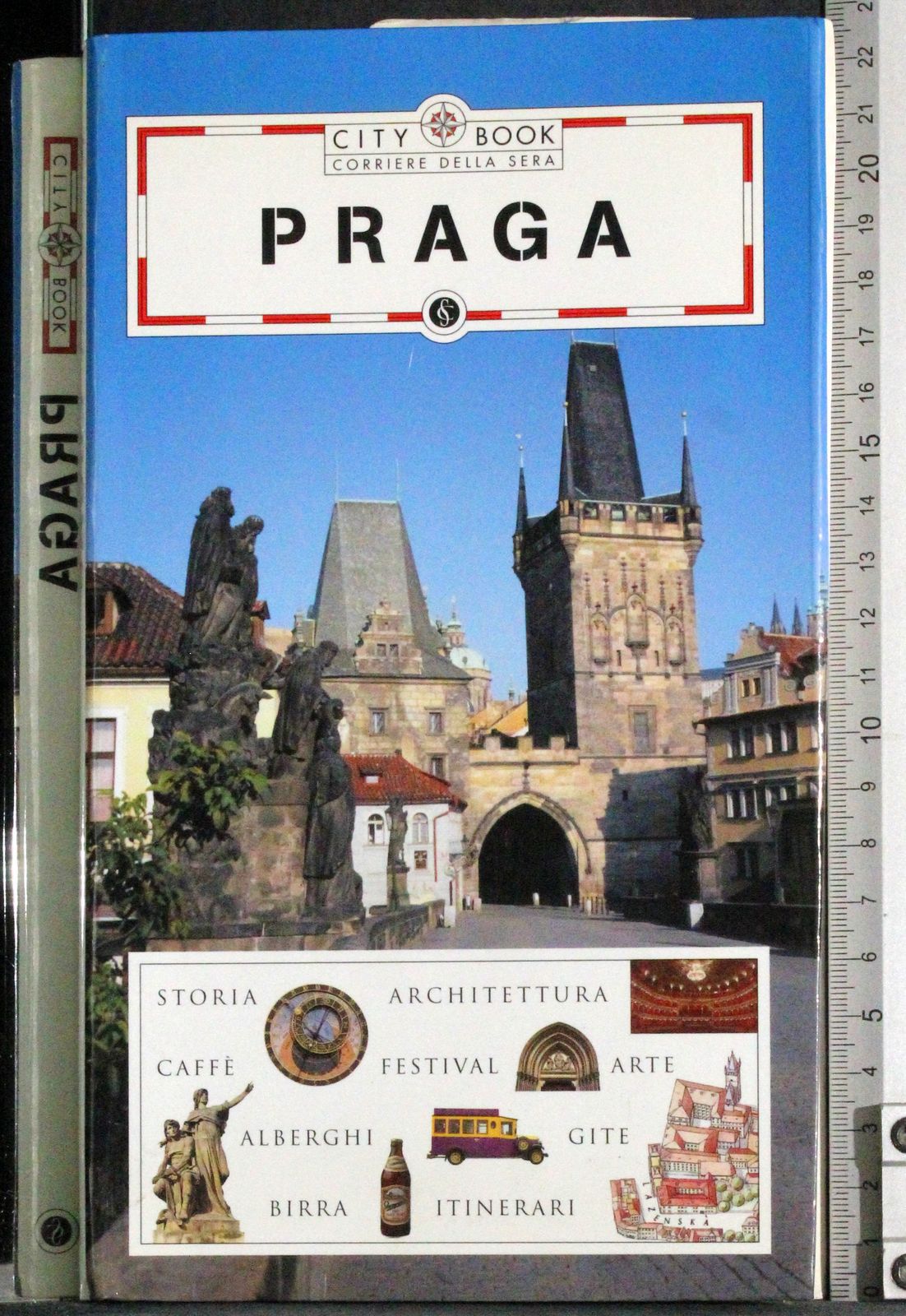 City book. Praga