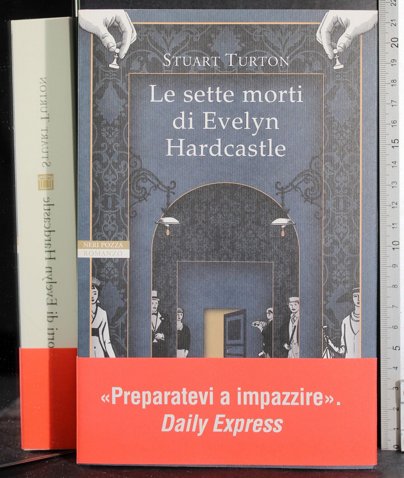 Le sette morti di Evelyn Hardcastle