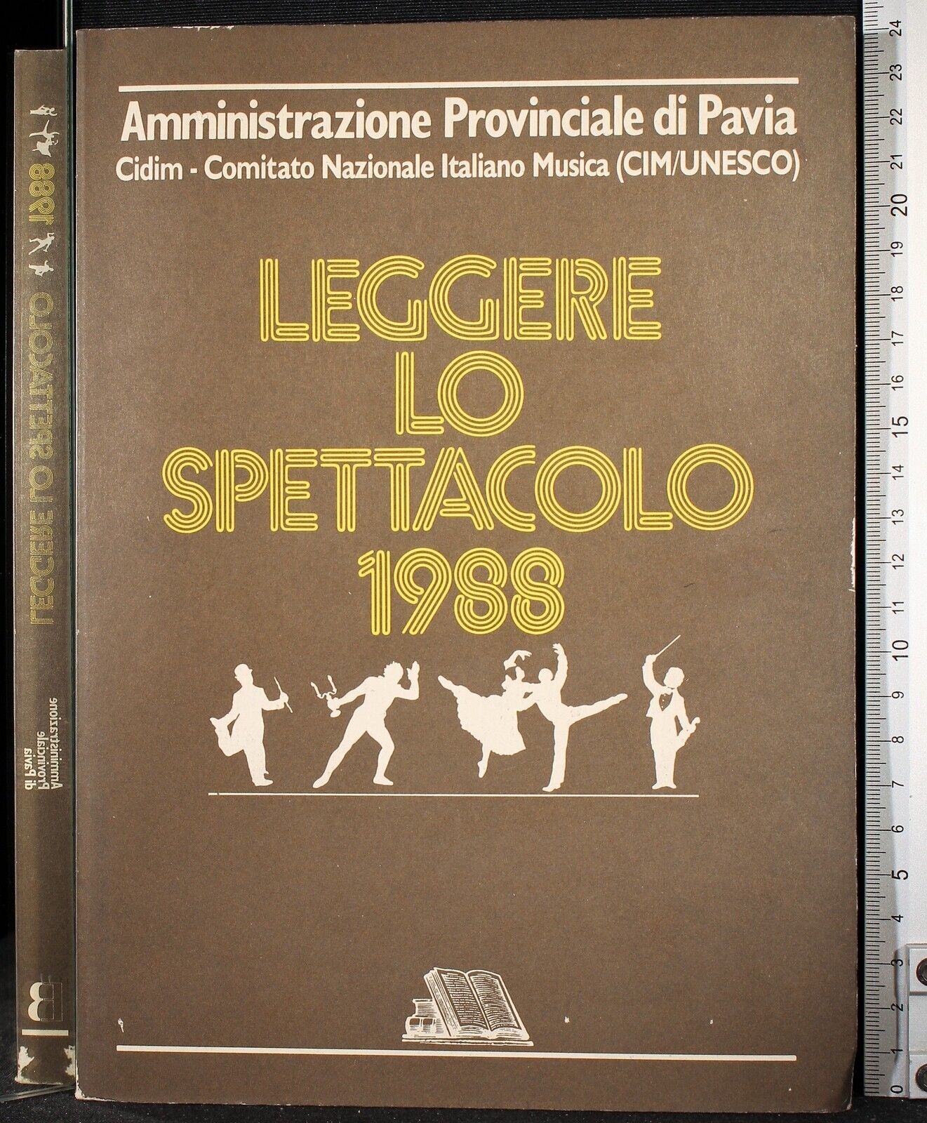 Leggere lo spettacolo 1988