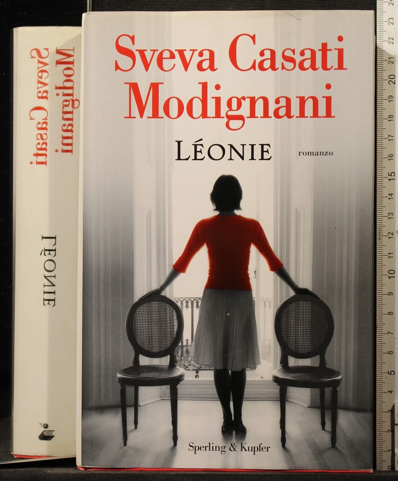 Leonie