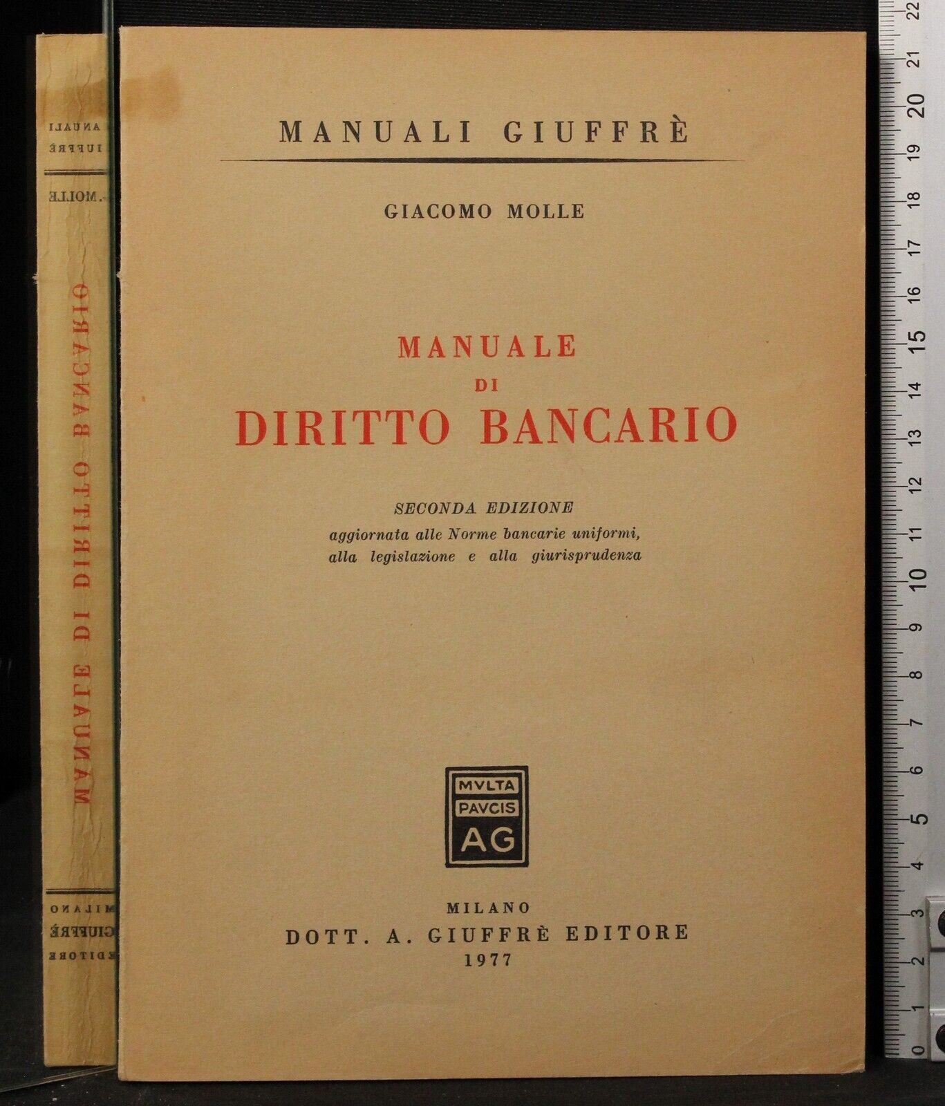 Manuale di diritto bancario