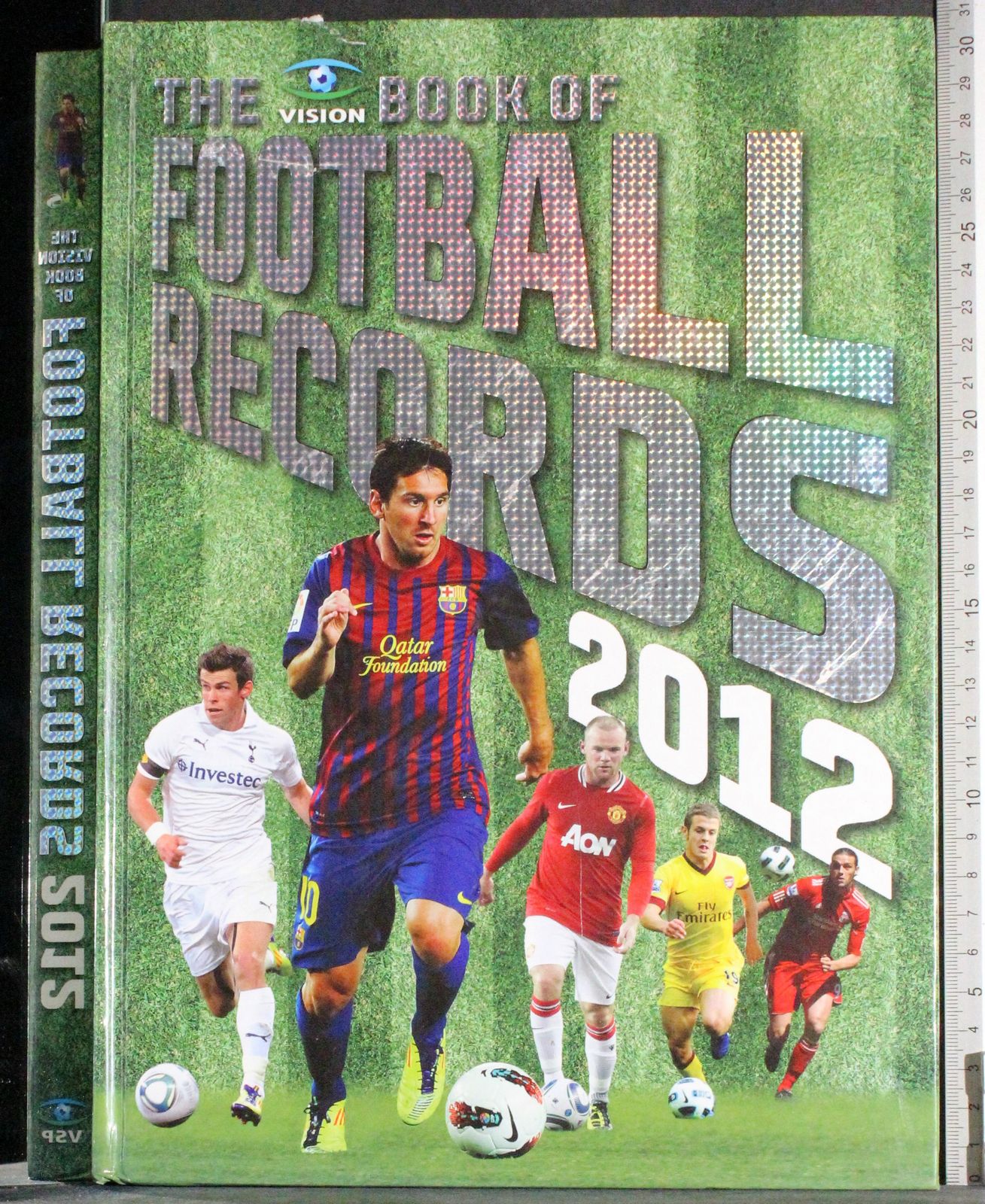 The Vision Book of Football records 2012