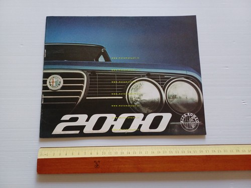 Alfa Romeo 2000 1971 Berlina depliant italiano originale