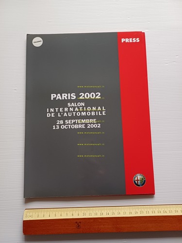 Alfa Romeo Salone Internazionale dell'Auto Paris 2002 cartella stampa originale