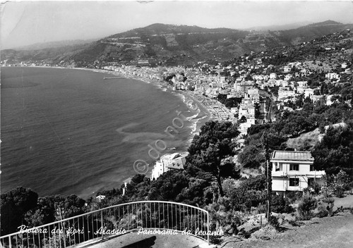 Cartolina - Alassio - Panorama da Levante - anni '60