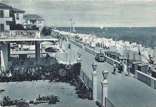 Cartolina - Bellaria lungomare Spiaggia animata