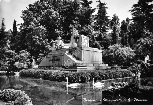 Cartolina - Bergamo Monumento a Donizetti
