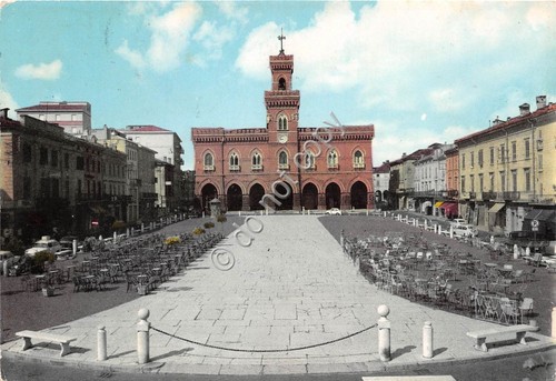 Cartolina - Casalmaggiore Piazza Garibaldi 1965