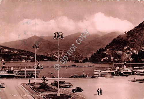 Cartolina - Como Piazza Cavour auto d'epoca barche 1950