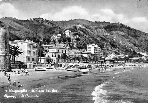 Cartolina - Laigueglia - Spiaggia di Levante - 1957