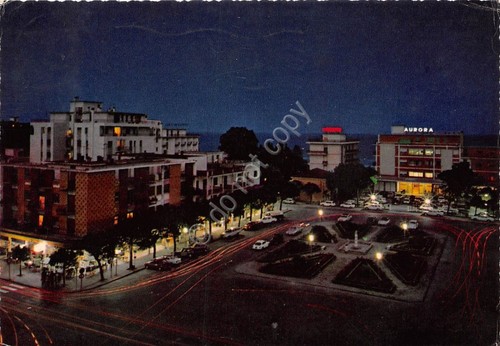 Cartolina - Lido di Jesolo - Piazza Aurora - notturno …