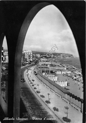 Cartolina - Postcard - Albisola panorama spiaggia da arco