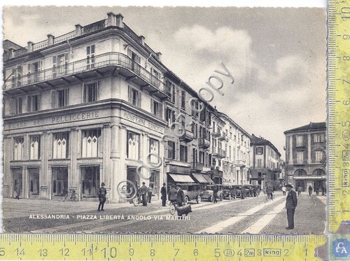 Cartolina - Postcard - Alessandria - Piazza Libertà - animata …