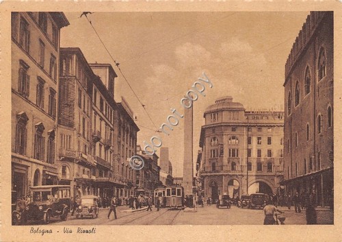 Cartolina - Postcard - Bologna - Via Rizzoli - animata …