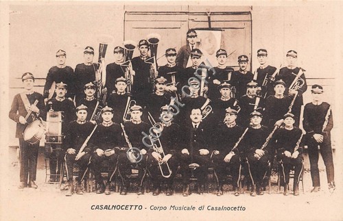 Cartolina - Postcard - Casalnocetto Corpo musicale suonatori banda animata