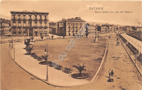 Cartolina - Postcard - Catania - Piazza Martiri - animata …