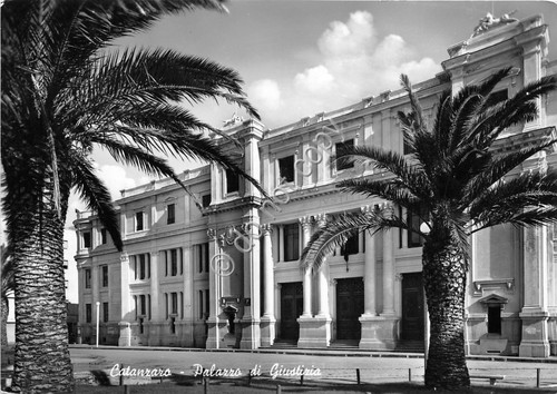 Cartolina - Postcard - Catanzaro - Palazzo di Giustizia - …