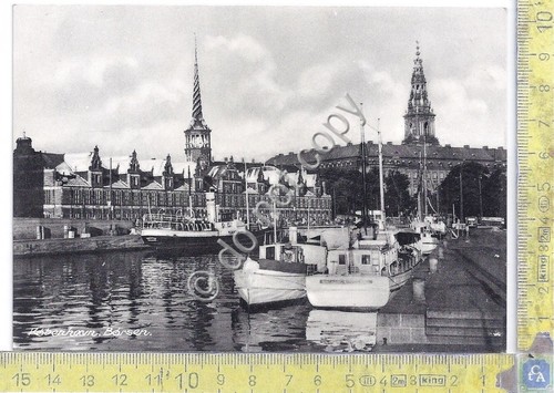 Cartolina - Postcard - Copenhagen - La Bourse - barche