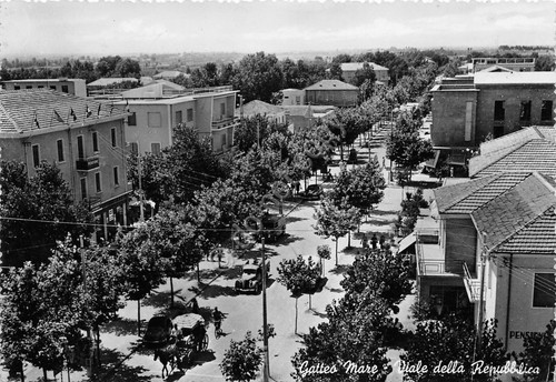 Cartolina - Postcard - Gatteo Mare - Viale della Repubblica …