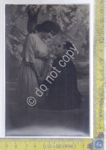 Cartolina - Postcard - Innamorati - anni '20