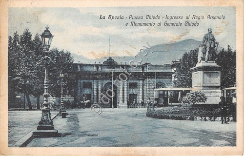 Cartolina - Postcard - La Spezia Ingresso Arsenale Monumento a …