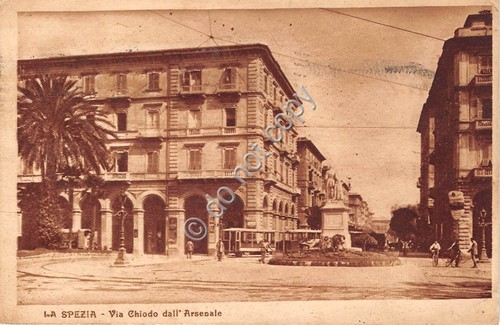 Cartolina - Postcard - La Spezia Via Chiodo da Arsenale …