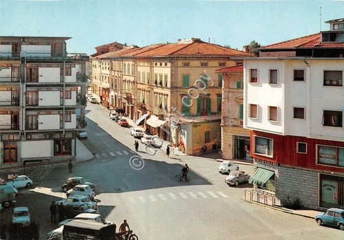 Cartolina - Postcard - Lamporecchio - Piazza Berni - 1977