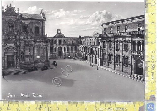 Cartolina - Postcard - Lecce - Piazza Duomo - Auto …