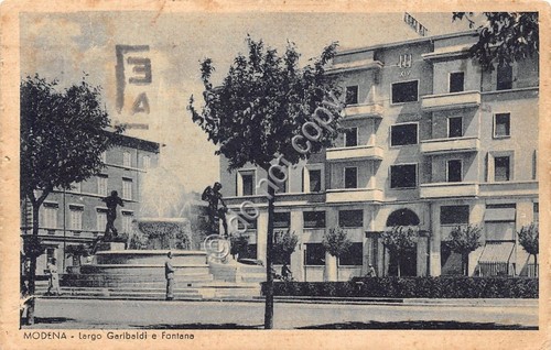 Cartolina - Postcard - Modena - Largo Garibaldi - Fontana …