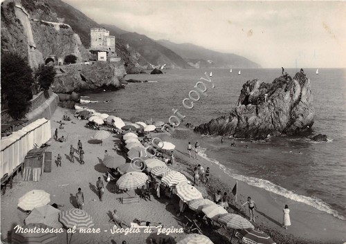 Cartolina - Postcard - Monterosso al Mare - Spiaggia- Scoglio …