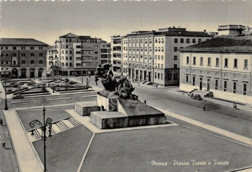 Cartolina - Postcard - Monza - Piazza Trento e Trieste …