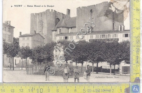 Cartolina - Postcard - Niort - Staue Ricard - animee …