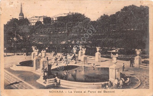 Cartolina - Postcard - Novara - Vasca al paco dei …