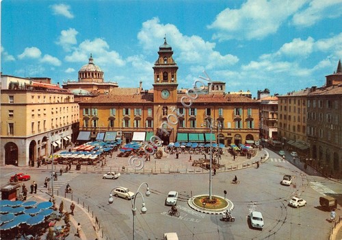 Cartolina - Postcard - Parma Piazza Garibaldi dall'alto