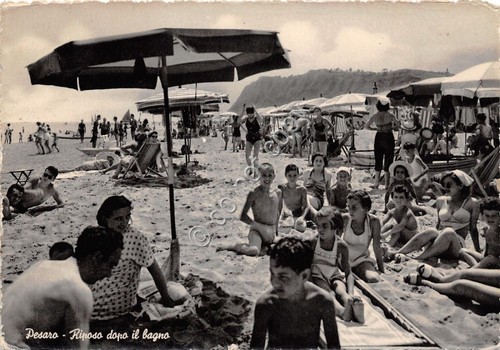 Cartolina - Postcard - Pesaro - Spiaggia - Animata - …