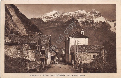 Cartolina - Postcard - Riva Valdobbia - Una via - …