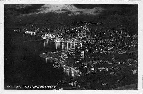 Cartolina - Postcard - Sanremo panorama notturno 1950
