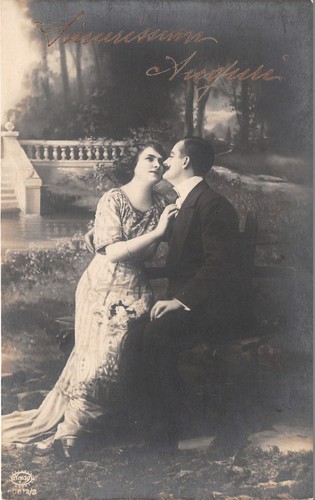 Cartolina - Postcard - Sincerissimi auguri - coppia di innamorati …