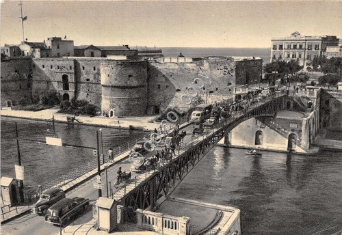 Cartolina - Postcard - Taranto - Ponte girevole - auto …