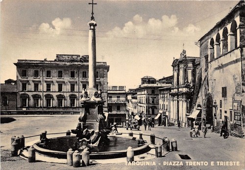 Cartolina - Postcard - Tarquinia - Piazza Trento e Trieste …