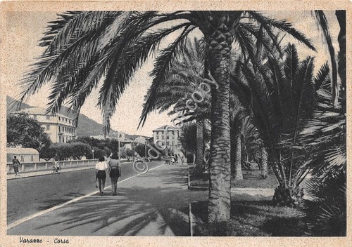Cartolina - Postcard - Varazze Corso animata 1947