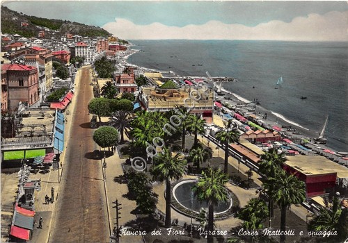 Cartolina - Postcard - Varazze Corso Matteotti e spiaggia 1954 …