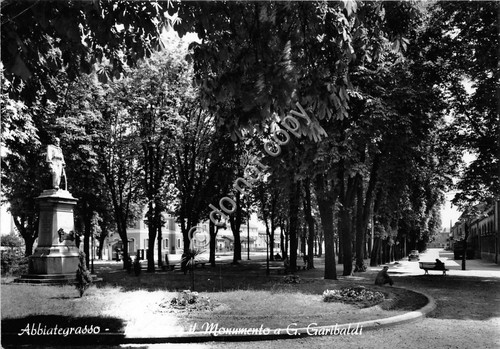 Cartolina Abbiategrasso Monumento a Garibaldi 1958 (Milano)